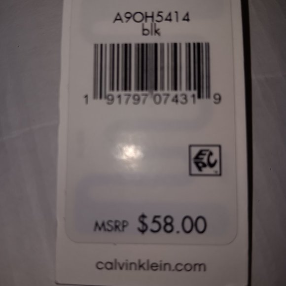 CALVIN KLEIN SUN PROTECTIVE BEACH HAT main image 5